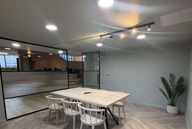 1 bed studio, North Hanover Street, Glasgow, G40PY - Image 15